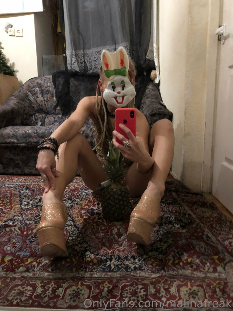 Photo by malinafreak published on October 13,2023 00:44:41 - BestThots