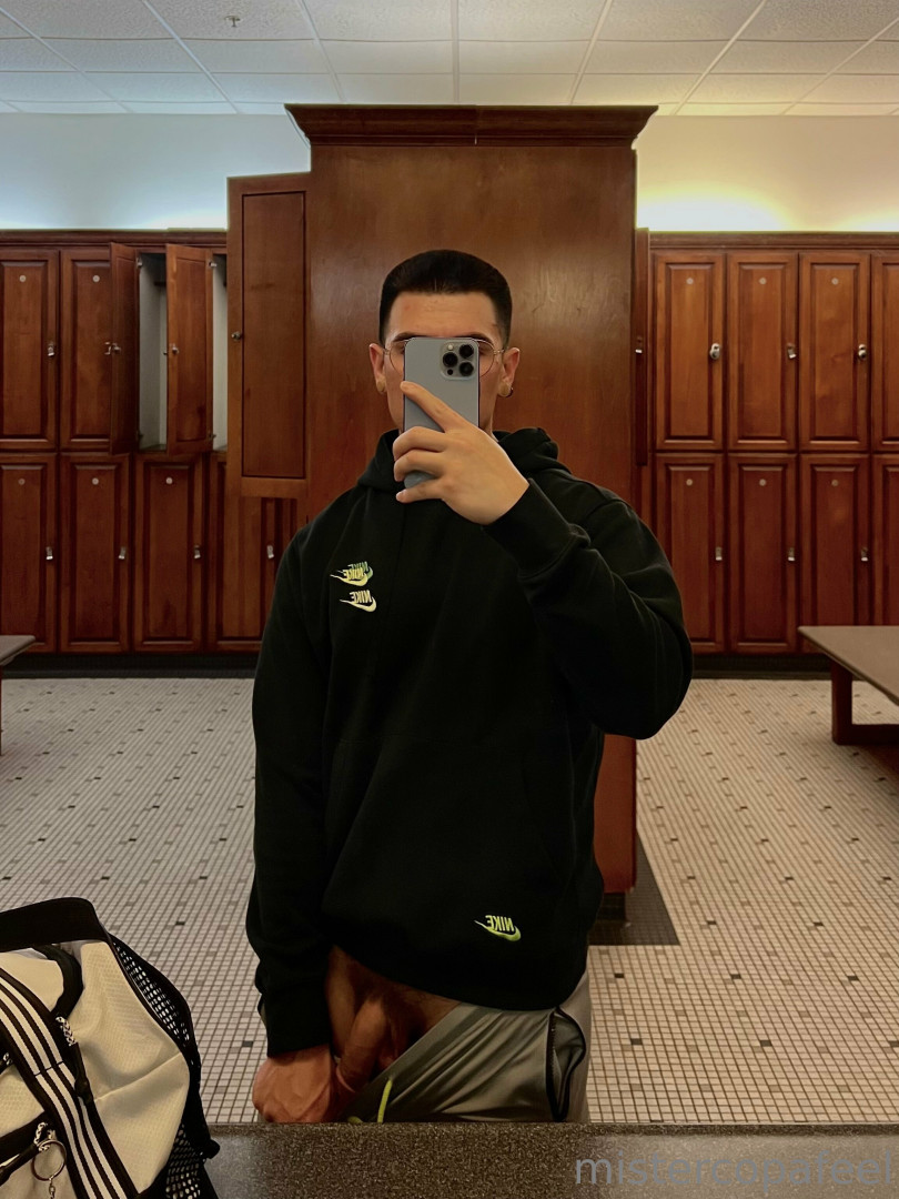 Photo by mistercopafeel published on October 11,2023 08:50:56 - BestThots