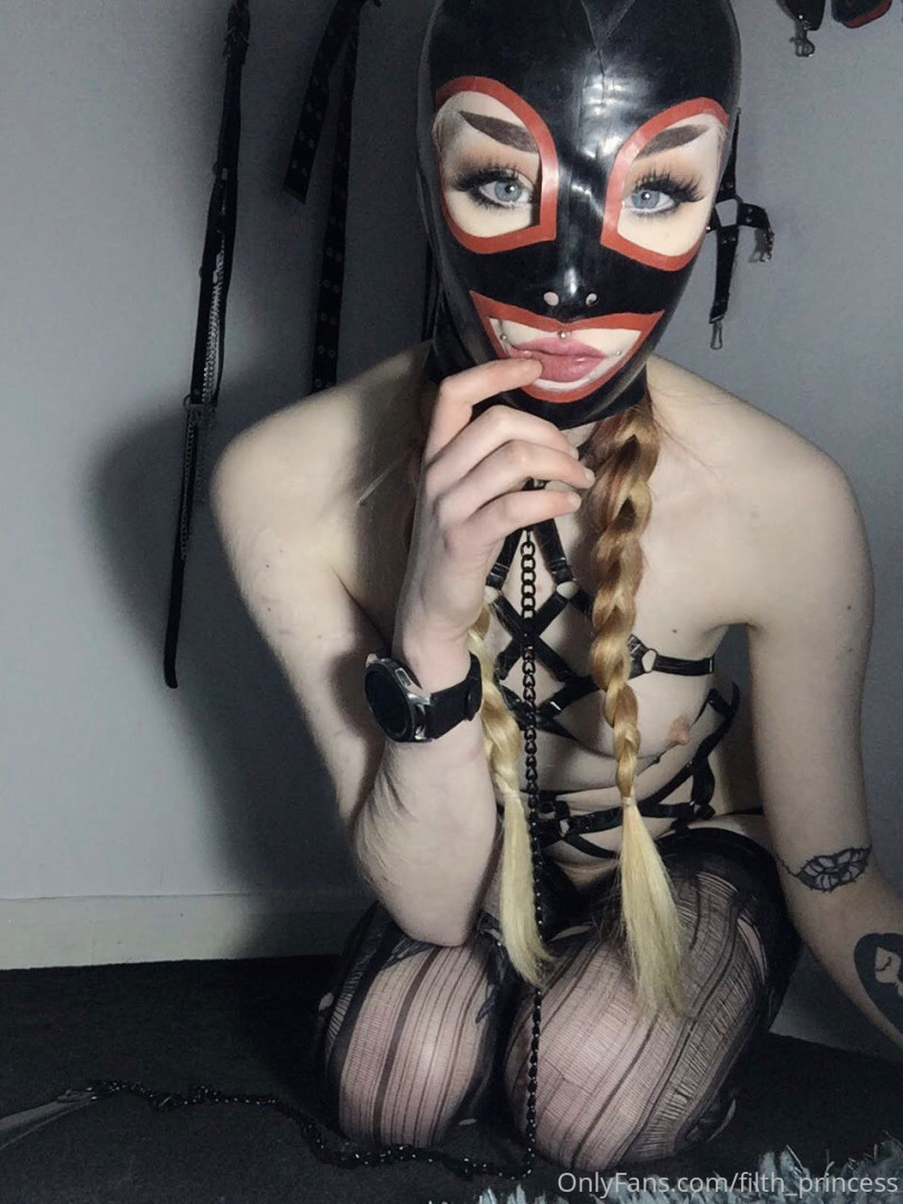 Photo by filth_princess published on January 15,2024 06:03:20 - BestThots