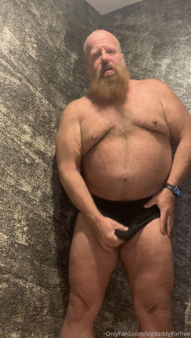 Photo by bigdaddyjforfree published on June 2,2023 20:06:49 - BestThots