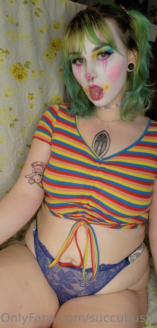 Photo by succubusticslut published on May 17,2023 13:26:23 - BestThots