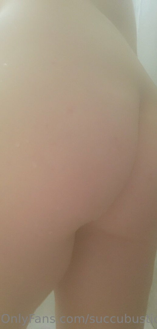 Photo by succubusticslut published on May 17,2023 13:27:03 - BestThots