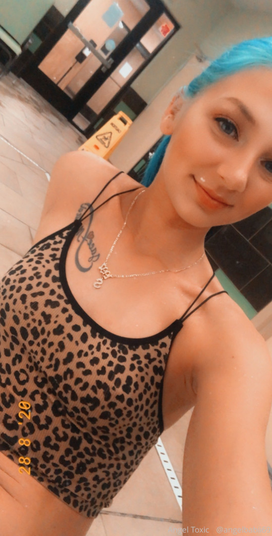Photo by angeltoxic69 published on October 16,2023 12:57:42 - BestThots