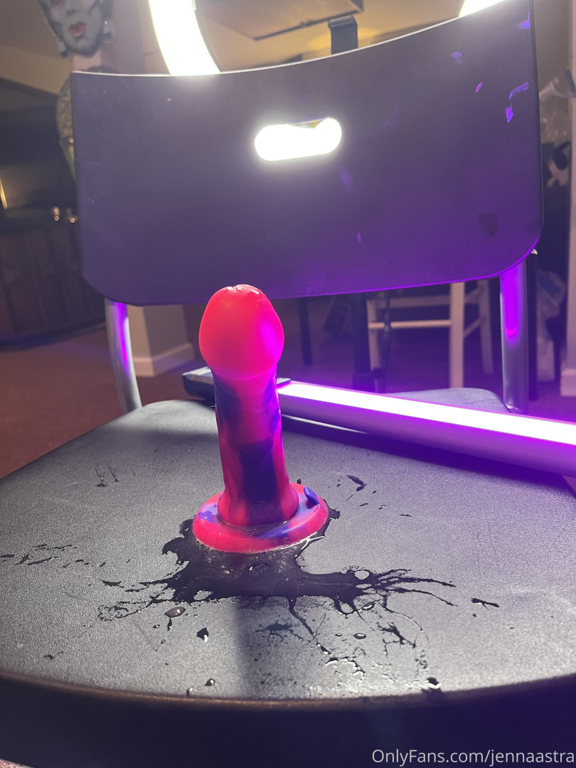 Photo by jennaastra published on July 24,2023 01:26:35 - BestThots