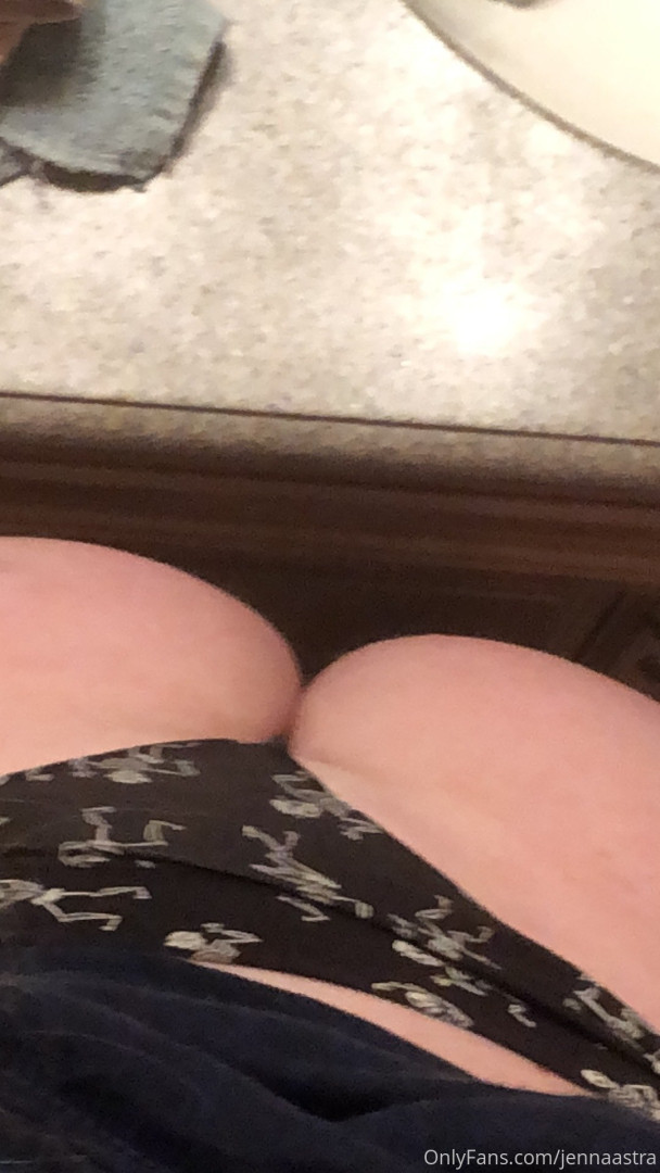 Photo by jennaastra published on July 24,2023 01:29:12 - BestThots