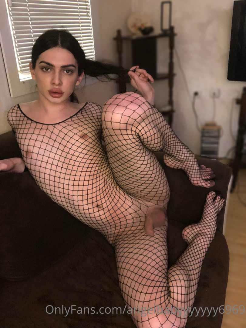 Photo by angelbabyyyyyyy6969 published on November 21,2023 08:34:23 - BestThots