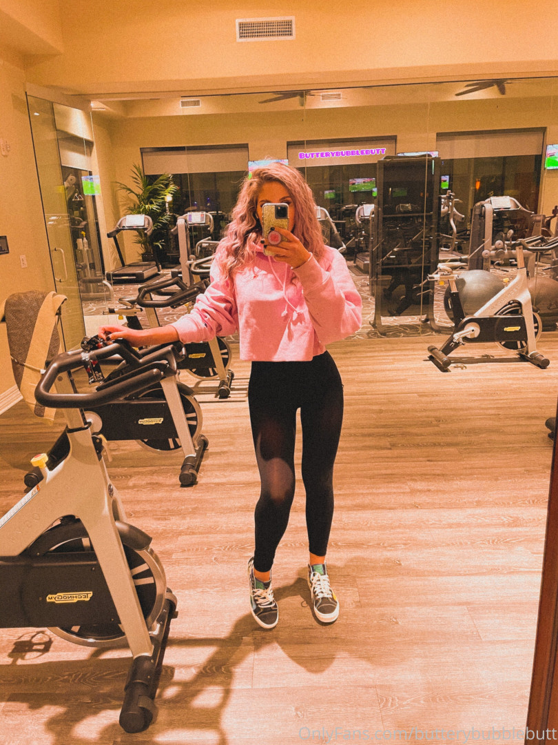 Photo by butterybubblebutt published on October 16,2023 15:38:00 - BestThots