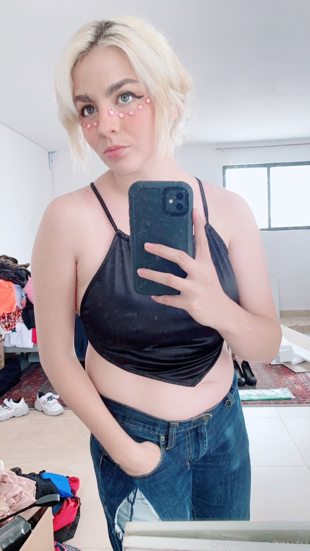 Photo by bitacora published on December 10,2023 18:48:04 - BestThots