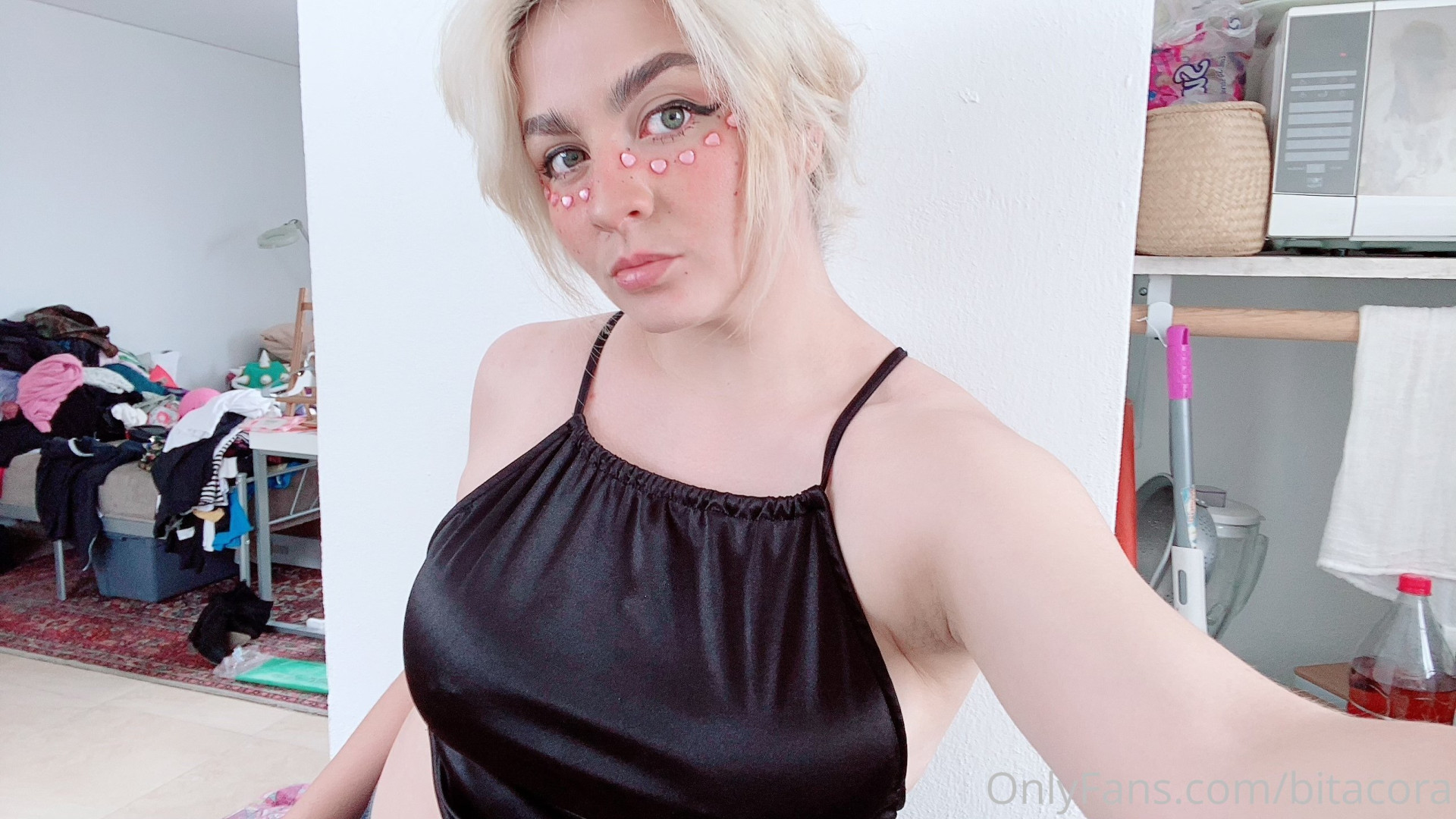 Photo by bitacora published on December 10,2023 18:49:21 - BestThots