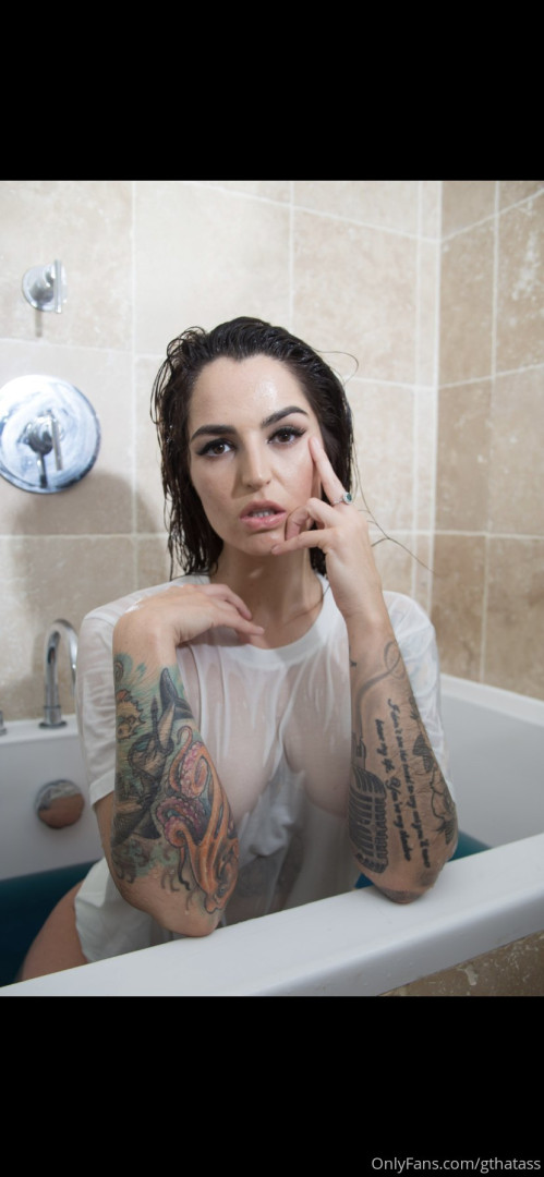 Photo by gthatass published on June 9,2023 10:28:06 - BestThots