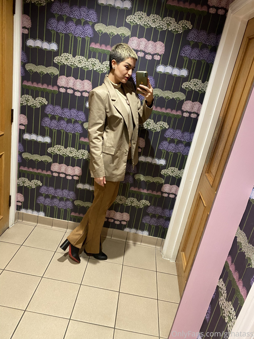 Photo by gthatass published on June 9,2023 10:30:39 - BestThots