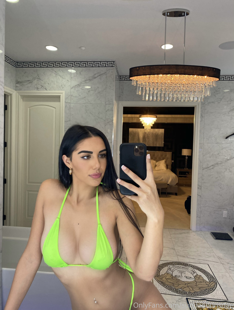 Photo by sundaebunsdae published on August 12,2023 23:35:10 - BestThots