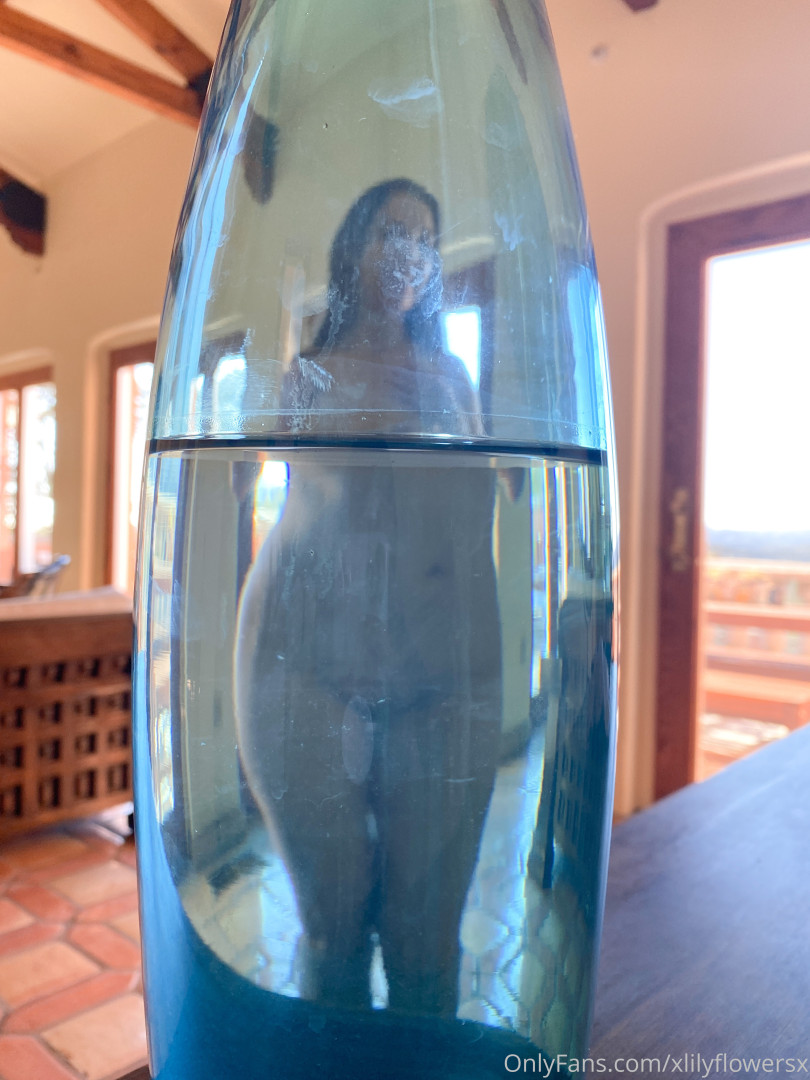 Photo by xlilyflowersx published on May 15,2023 22:47:23 - BestThots