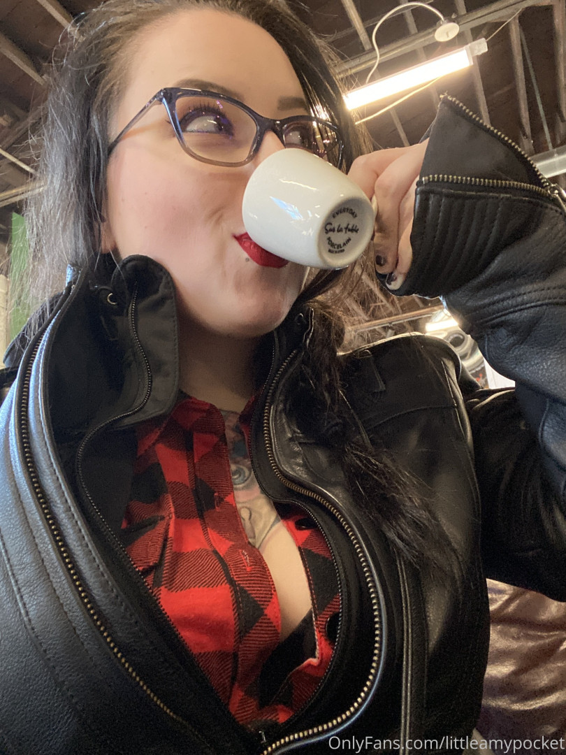 Photo by littleamypocket published on October 16,2023 01:05:45 - BestThots