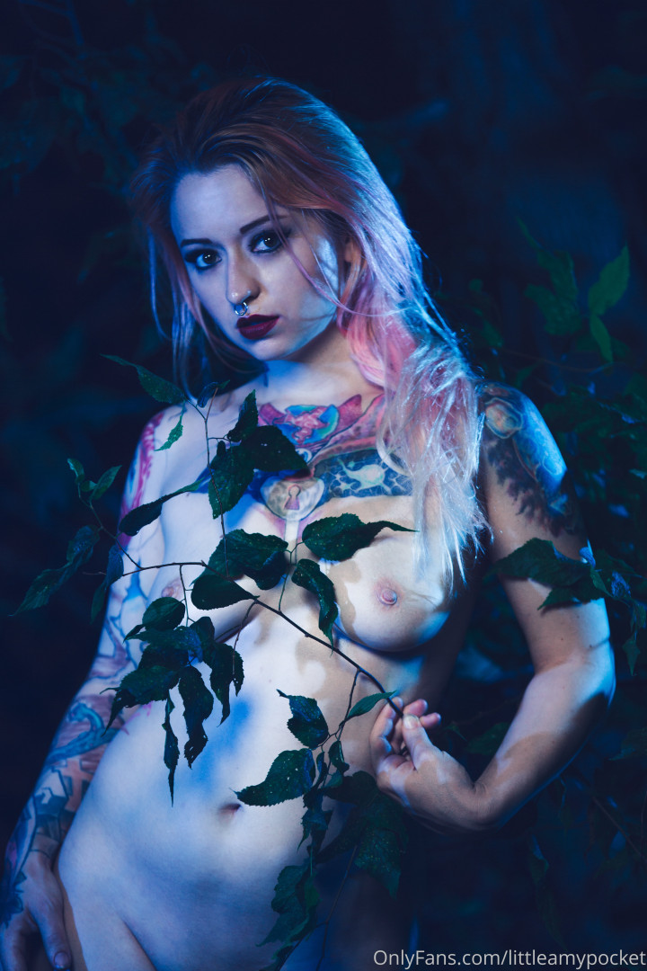 Photo by littleamypocket published on October 16,2023 01:06:34 - BestThots