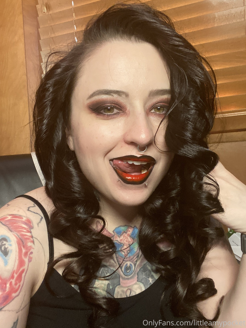 Photo by littleamypocket published on October 16,2023 02:25:28 - BestThots