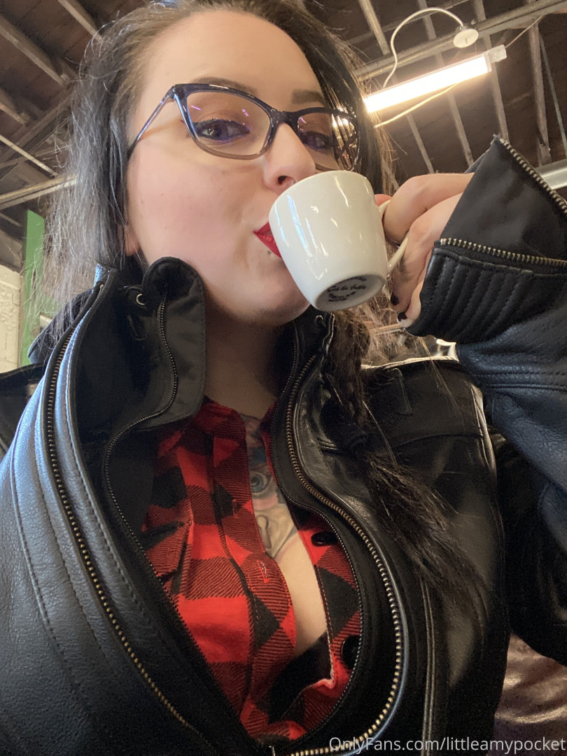 Photo by littleamypocket published on October 16,2023 02:27:23 - BestThots