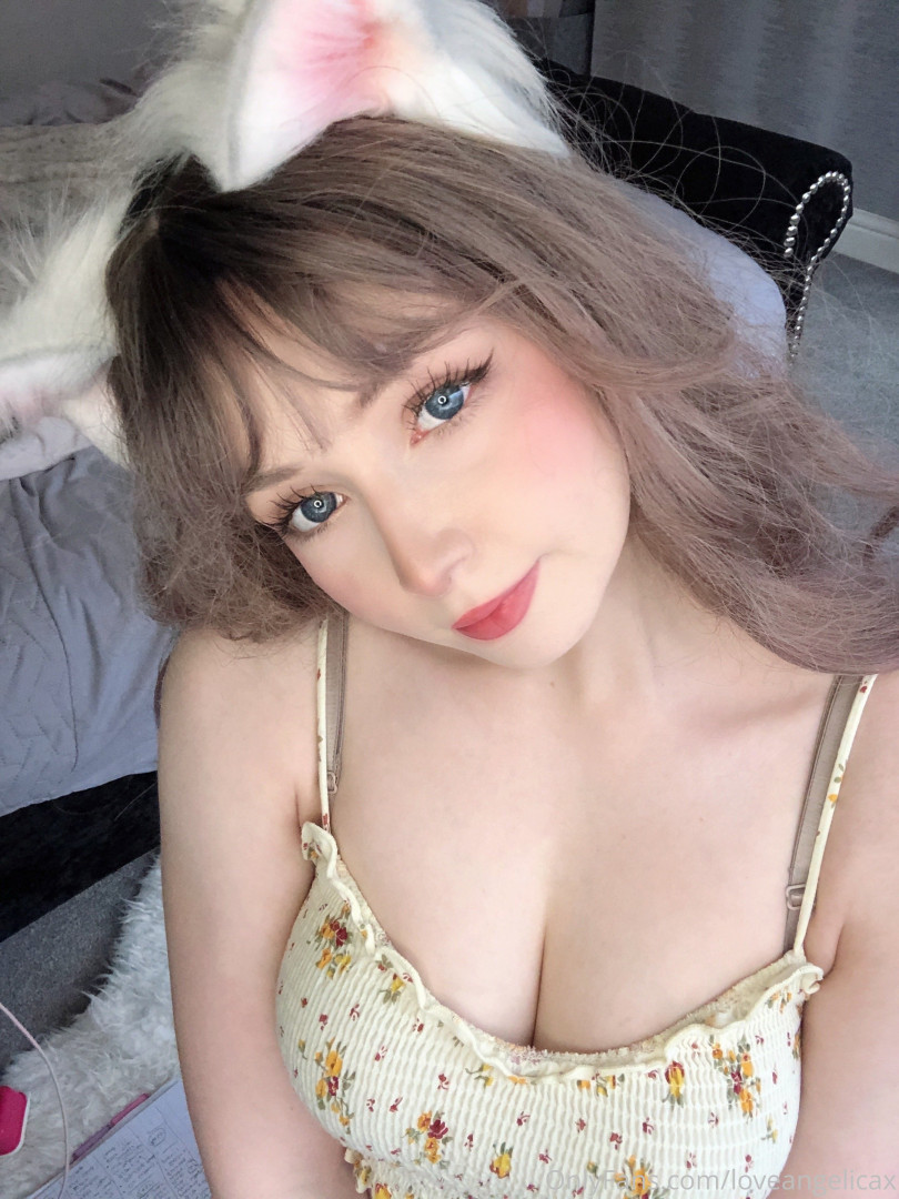 Photo by loveangelicax published on October 16,2023 13:47:24 - BestThots