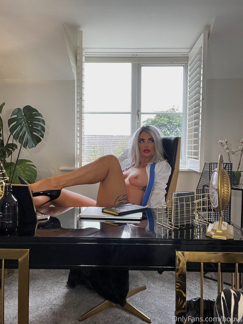 Photo by bouvs published on August 31,2023 10:26:04 - BestThots