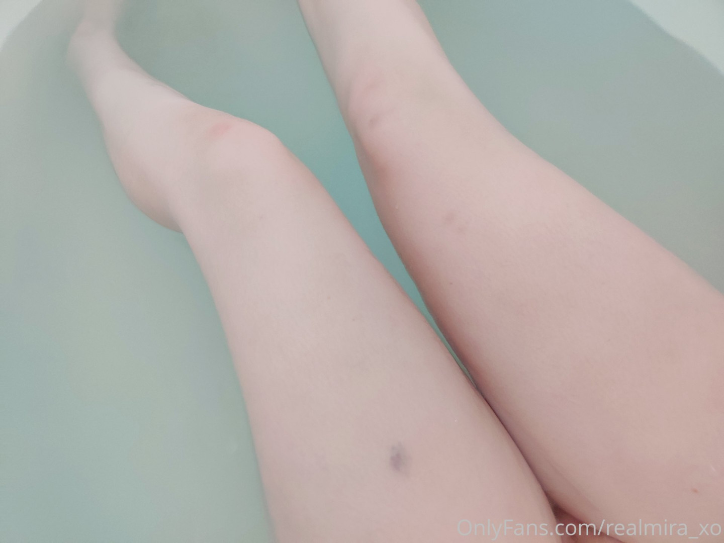 Photo by realmira_xo published on July 4,2023 23:42:20 - BestThots