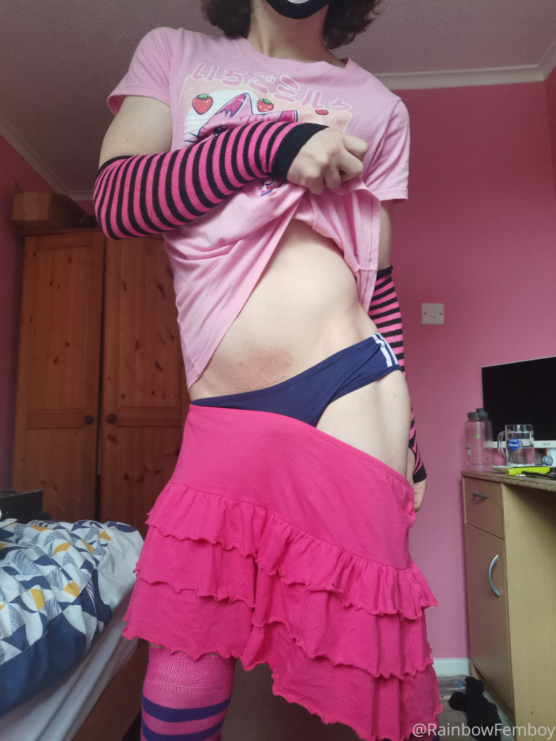 Photo by femboyraine published on January 13,2024 13:24:47 - BestThots