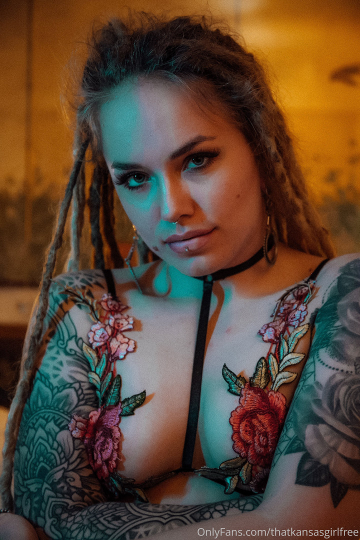 Photo by thatkansasgirlfree published on June 4,2023 12:57:09 - BestThots