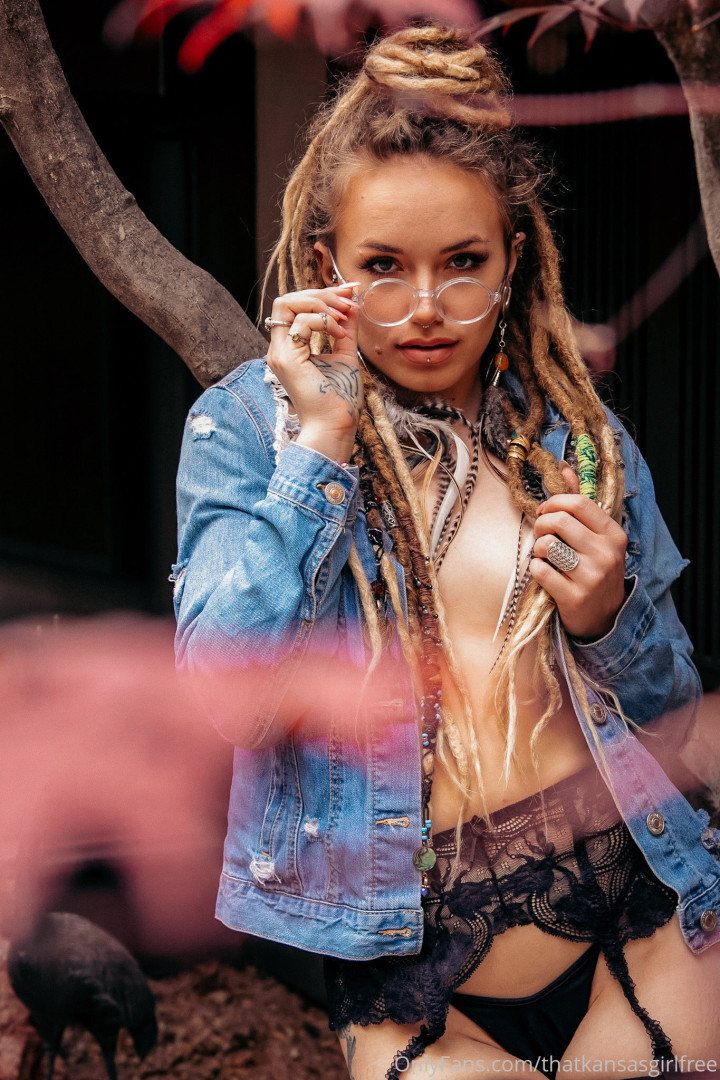 Photo by thatkansasgirlfree published on June 4,2023 13:00:10 - BestThots