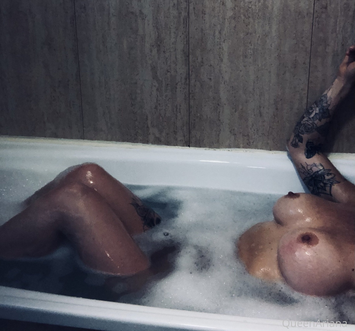 Photo by ariana89 published on November 24,2023 11:24:17 - BestThots