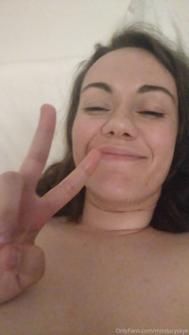 Photo by misslucyskye published on October 13,2023 03:55:43 - BestThots