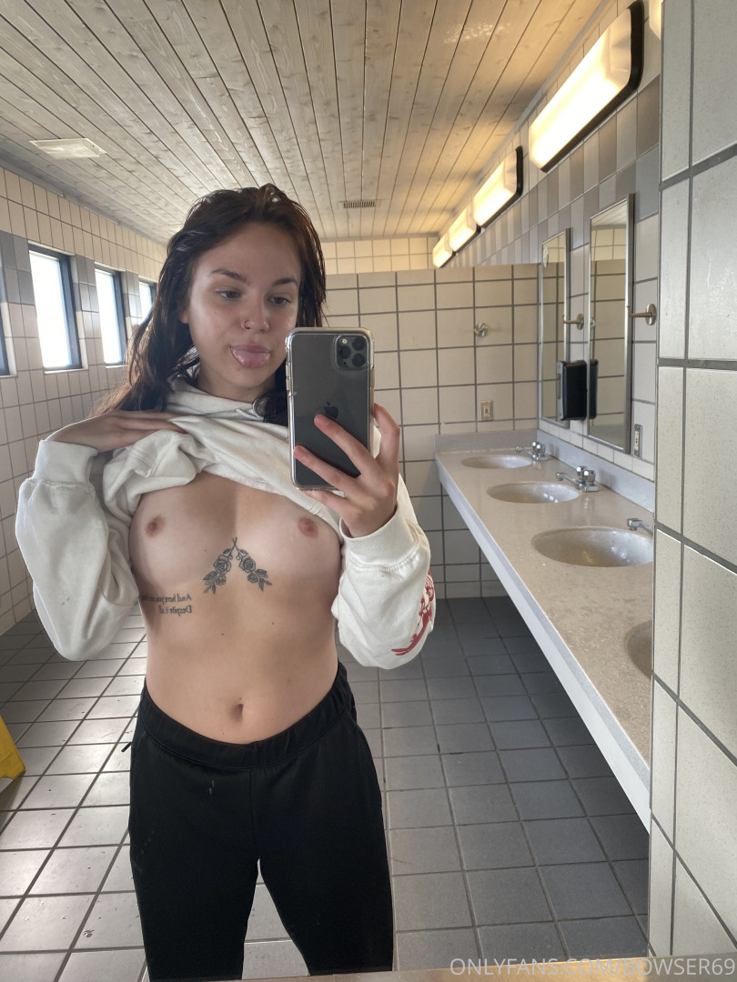 Photo by bowser69 published on June 20,2023 21:30:59 - BestThots