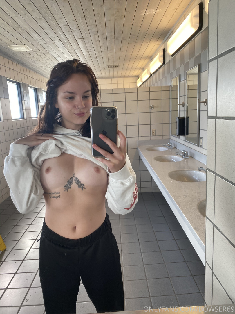 Photo by bowser69 published on June 20,2023 21:49:32 - BestThots