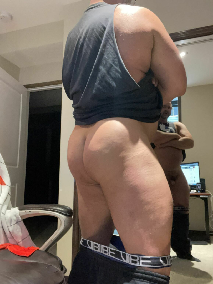 Photo by xtylerjreedx published on May 15,2023 20:50:59 - BestThots