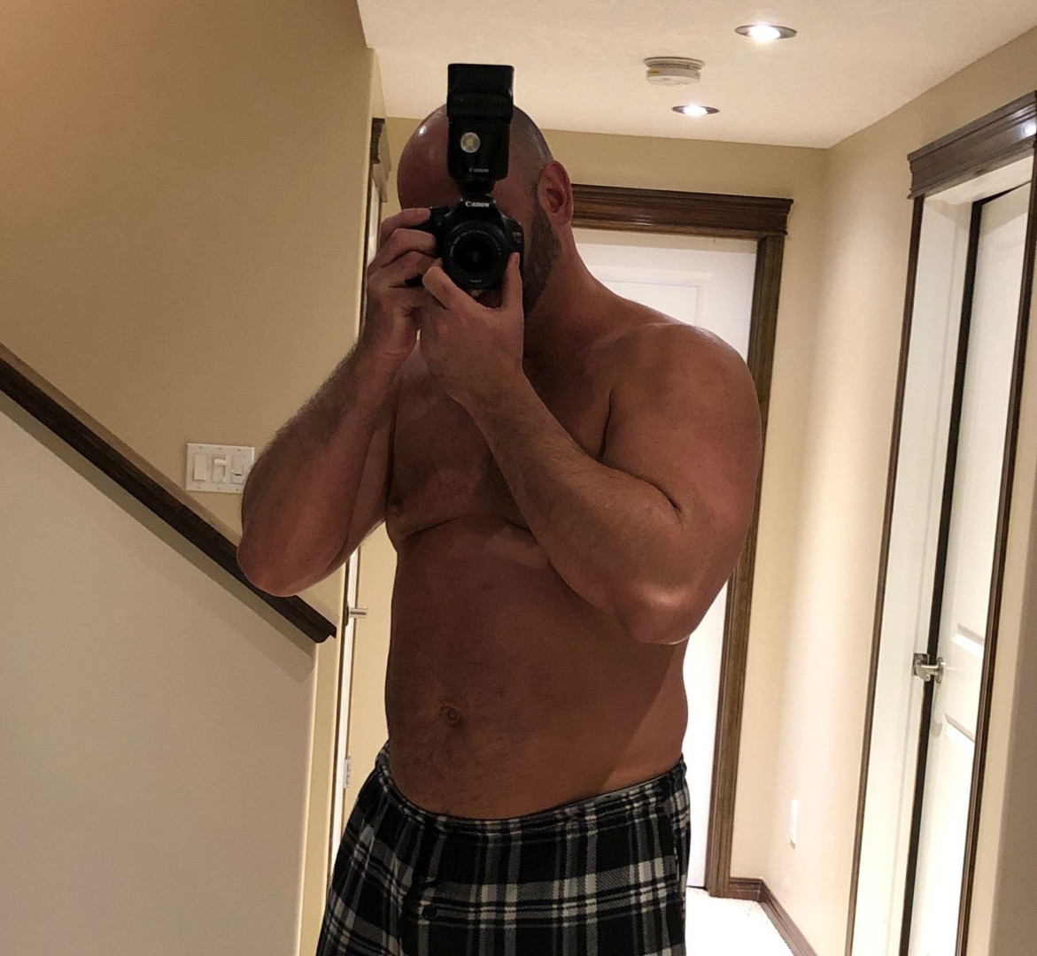 Photo by xtylerjreedx published on May 15,2023 20:56:01 - BestThots