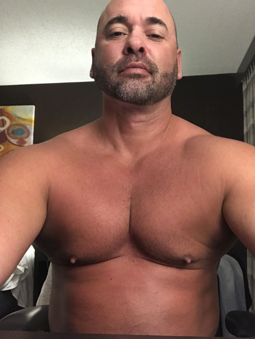 Photo by xtylerjreedx published on May 15,2023 20:56:47 - BestThots