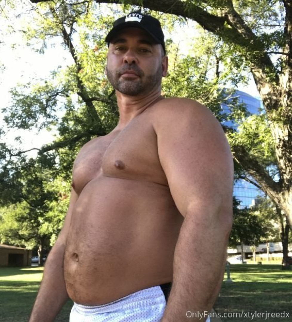 Photo by xtylerjreedx published on May 15,2023 20:59:43 - BestThots