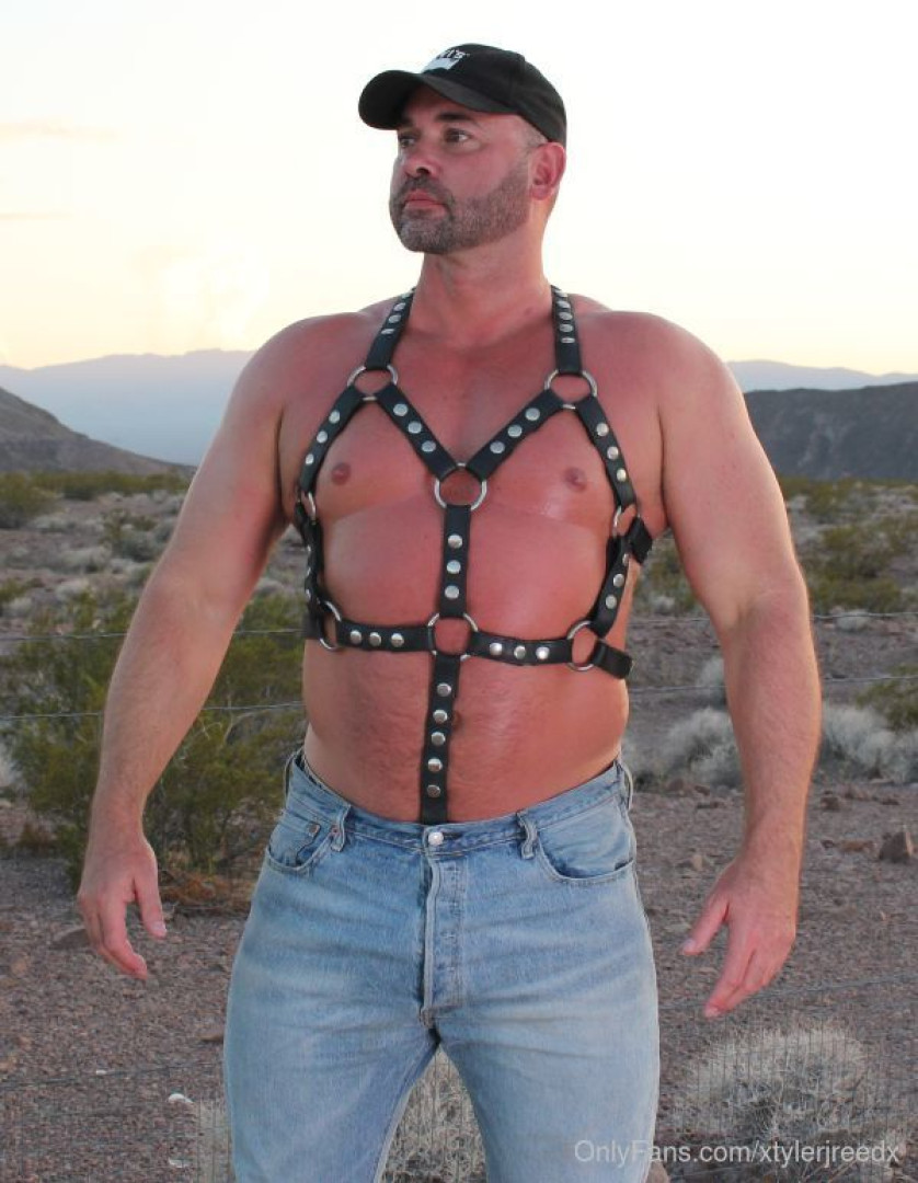 Photo by xtylerjreedx published on May 15,2023 20:59:57 - BestThots