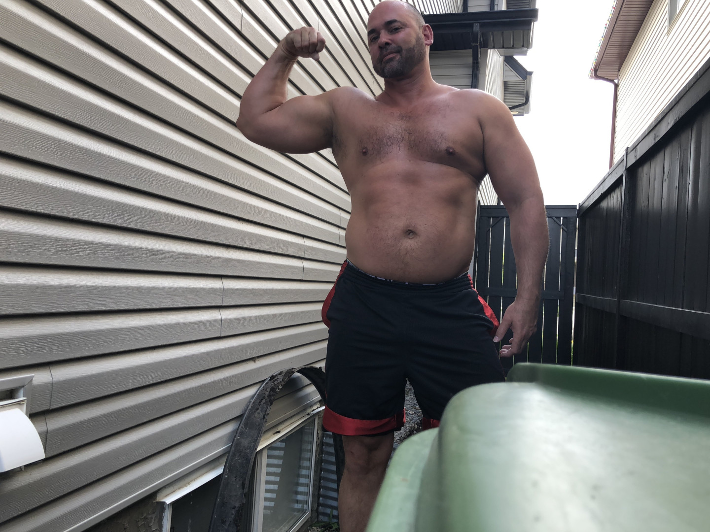 Photo by xtylerjreedx published on May 15,2023 21:00:02 - BestThots