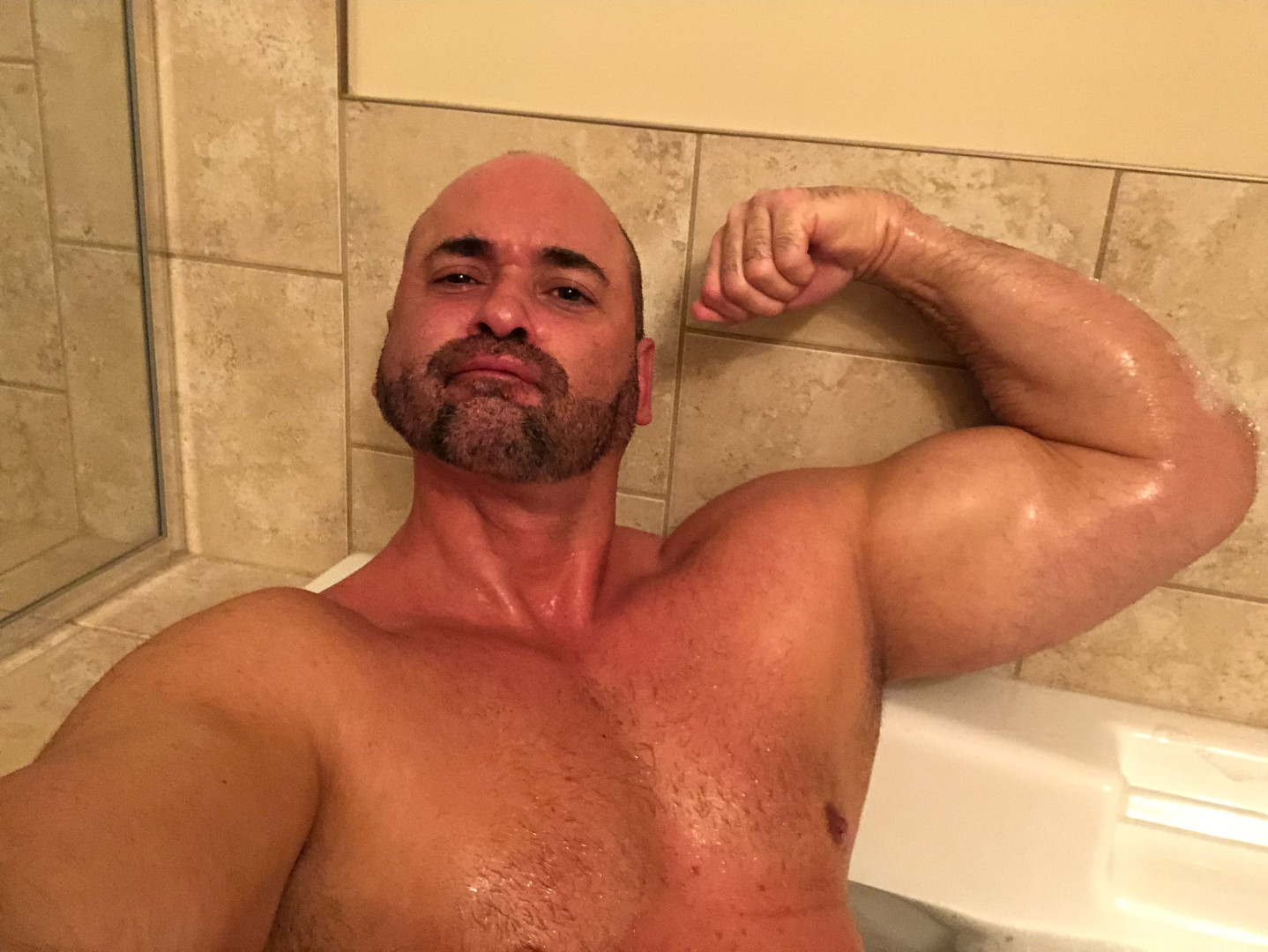 Photo by xtylerjreedx published on May 15,2023 21:00:03 - BestThots