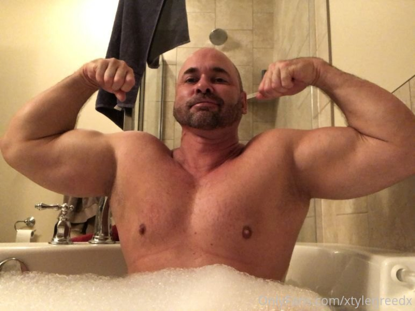 Photo by xtylerjreedx published on May 15,2023 21:02:38 - BestThots