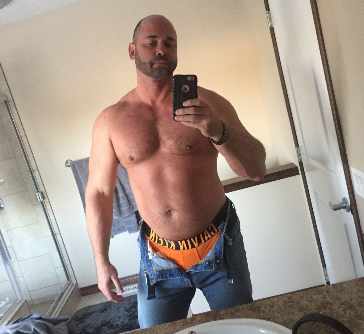 Photo by xtylerjreedx published on May 15,2023 21:03:05 - BestThots