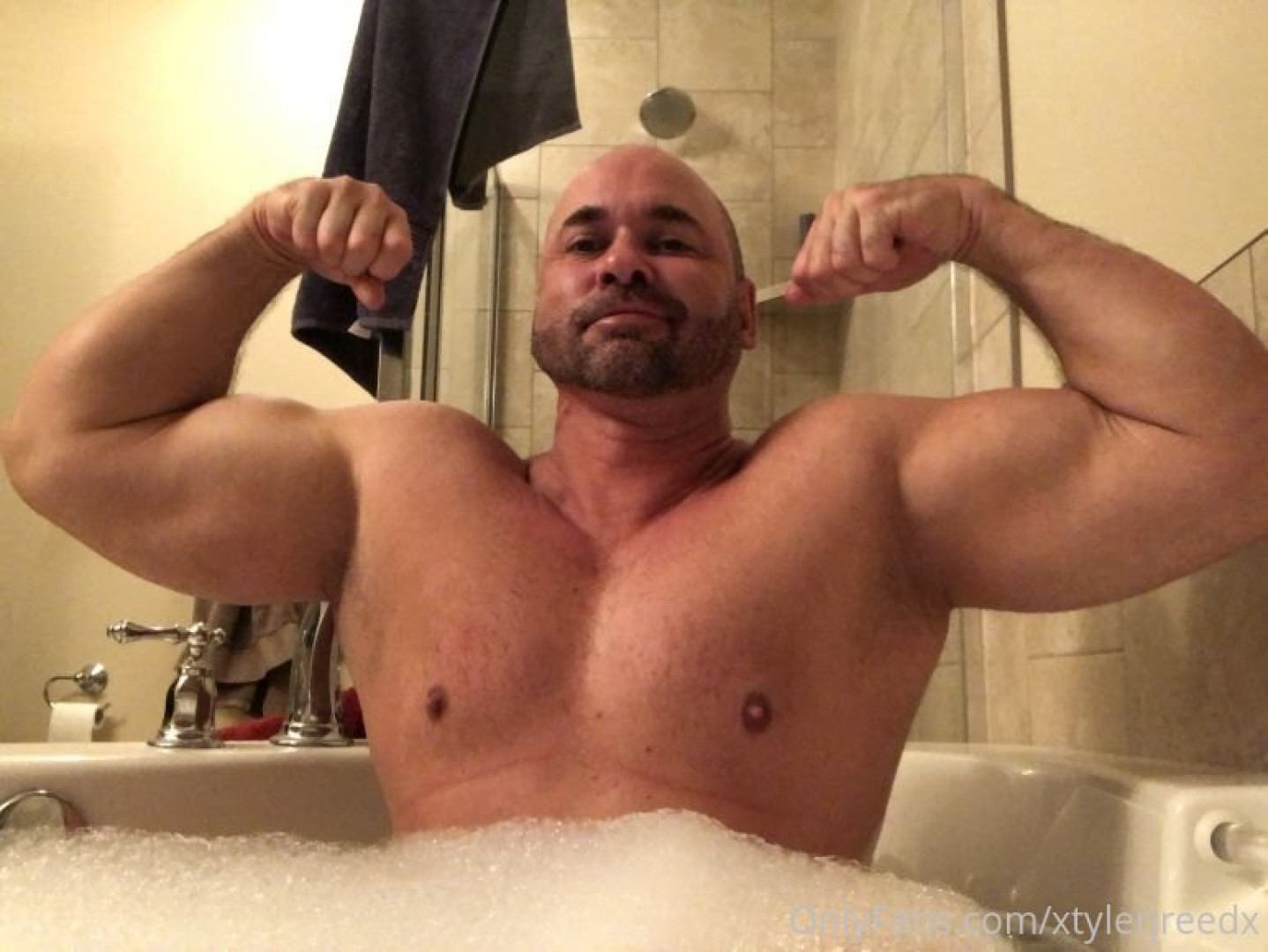 Photo by xtylerjreedx published on May 15,2023 21:03:33 - BestThots