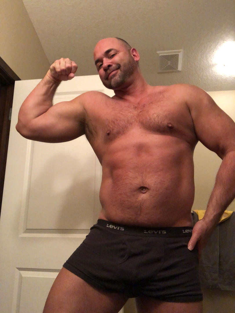 Photo by xtylerjreedx published on May 15,2023 21:03:34 - BestThots