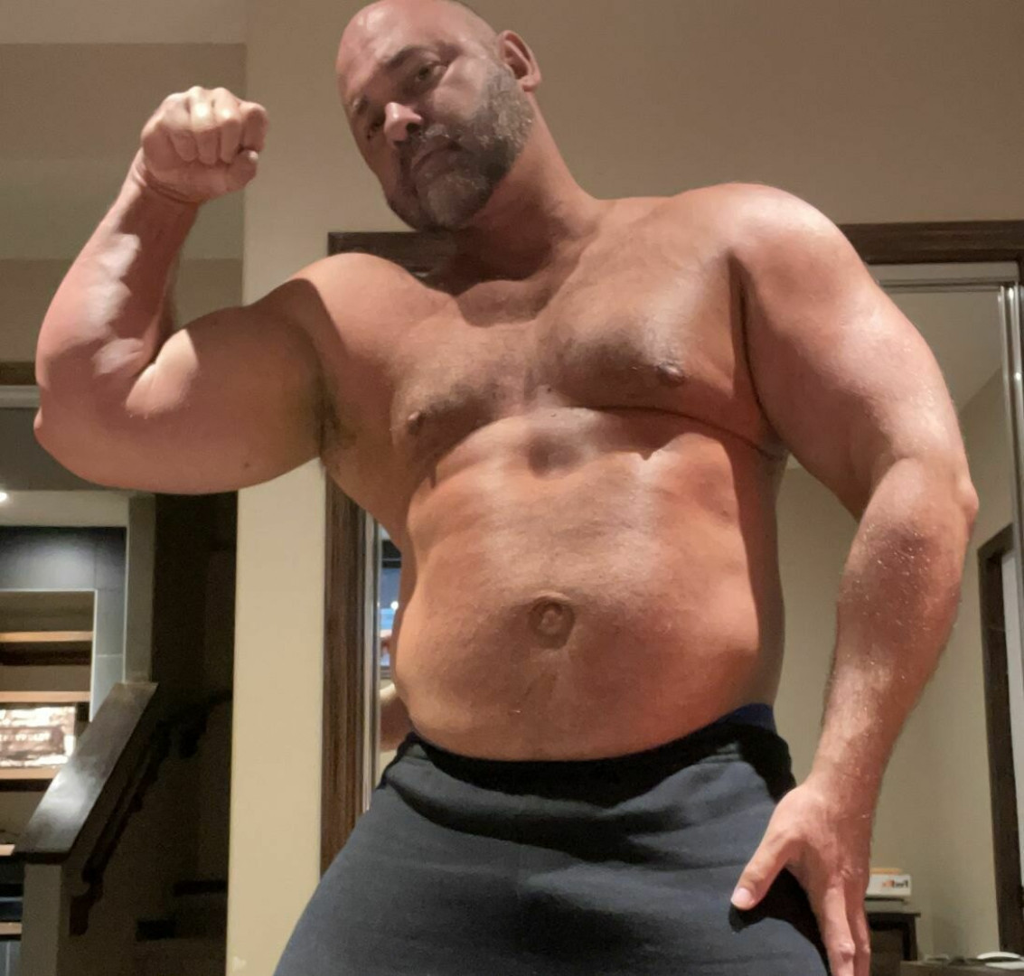 Photo by xtylerjreedx published on May 15,2023 21:04:51 - BestThots