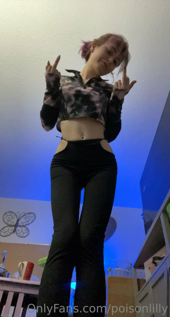 Photo by poisonlilly published on October 11,2023 03:07:13 - BestThots