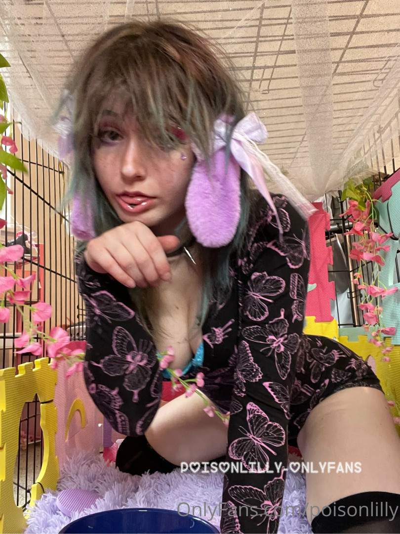 Photo by poisonlilly published on October 11,2023 04:11:18 - BestThots