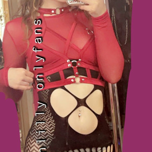 poisonlilly #6243811