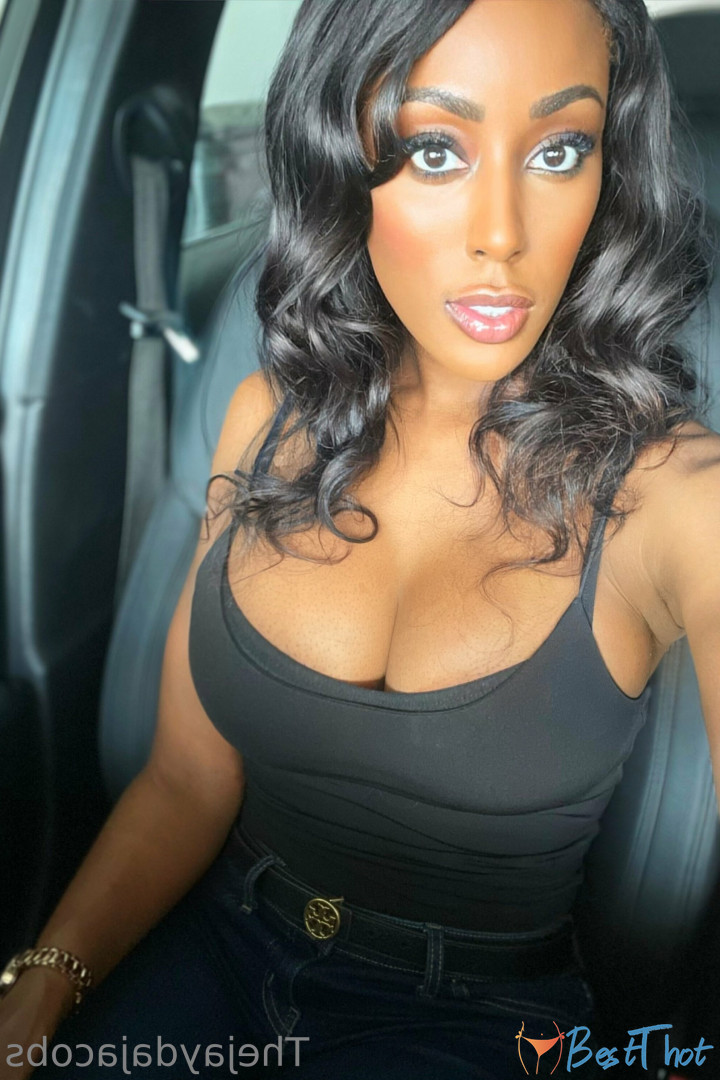 Photo by thejaydajacobs published on December 10,2024 17:02:26 - BestThots