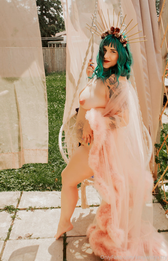 Photo by wistykitty published on May 16,2023 00:57:47 - BestThots