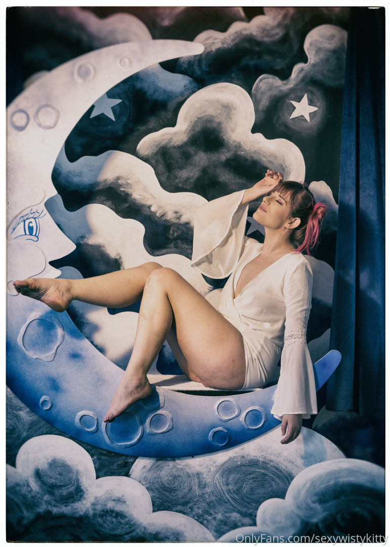 Photo by wistykitty published on May 16,2023 00:59:35 - BestThots