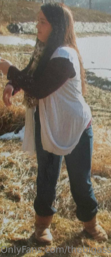 Photo by thebigassssbbw1 published on May 17,2023 03:46:40 - BestThots